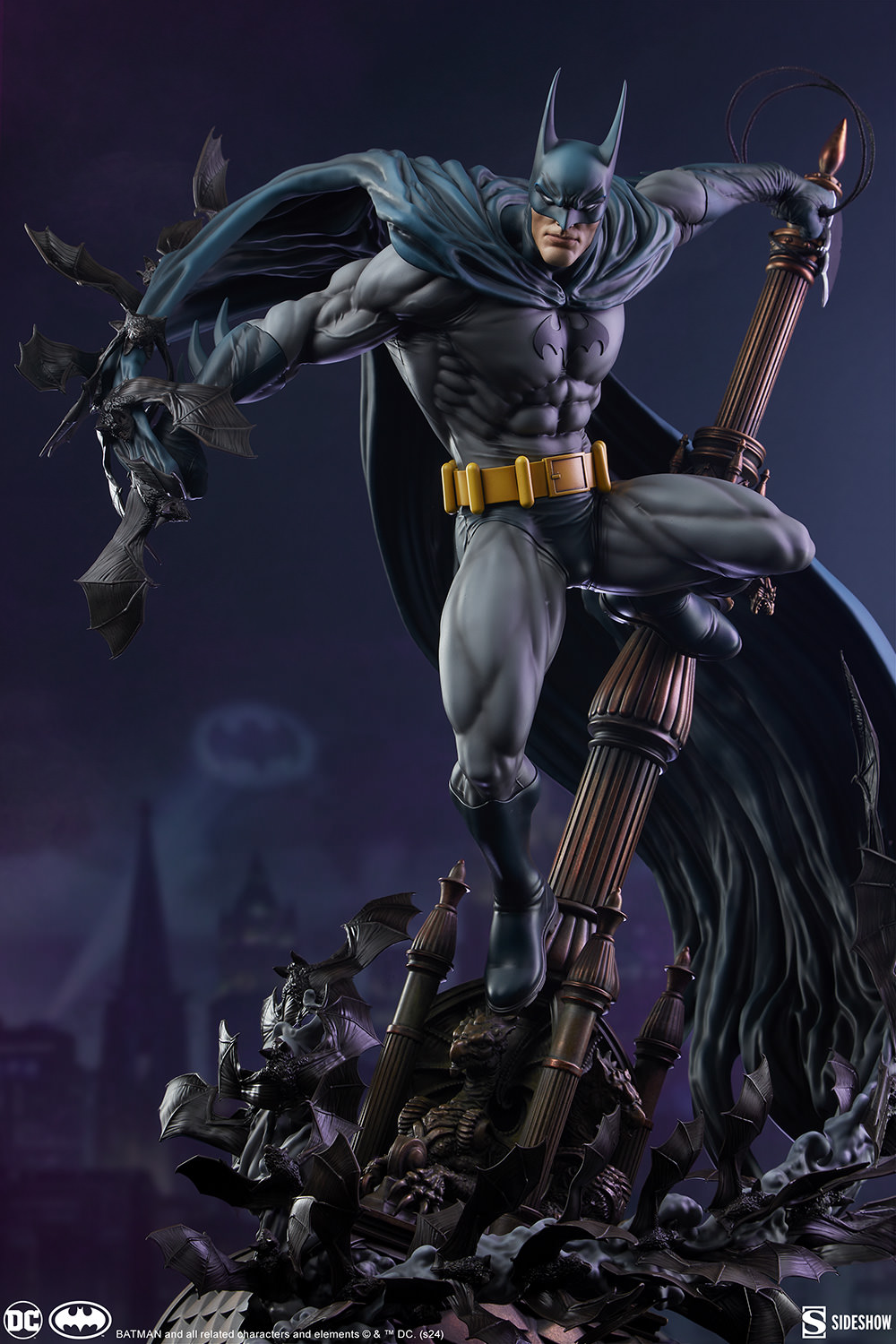 Pre-Order Sideshow DC Comics Batman Premium Format